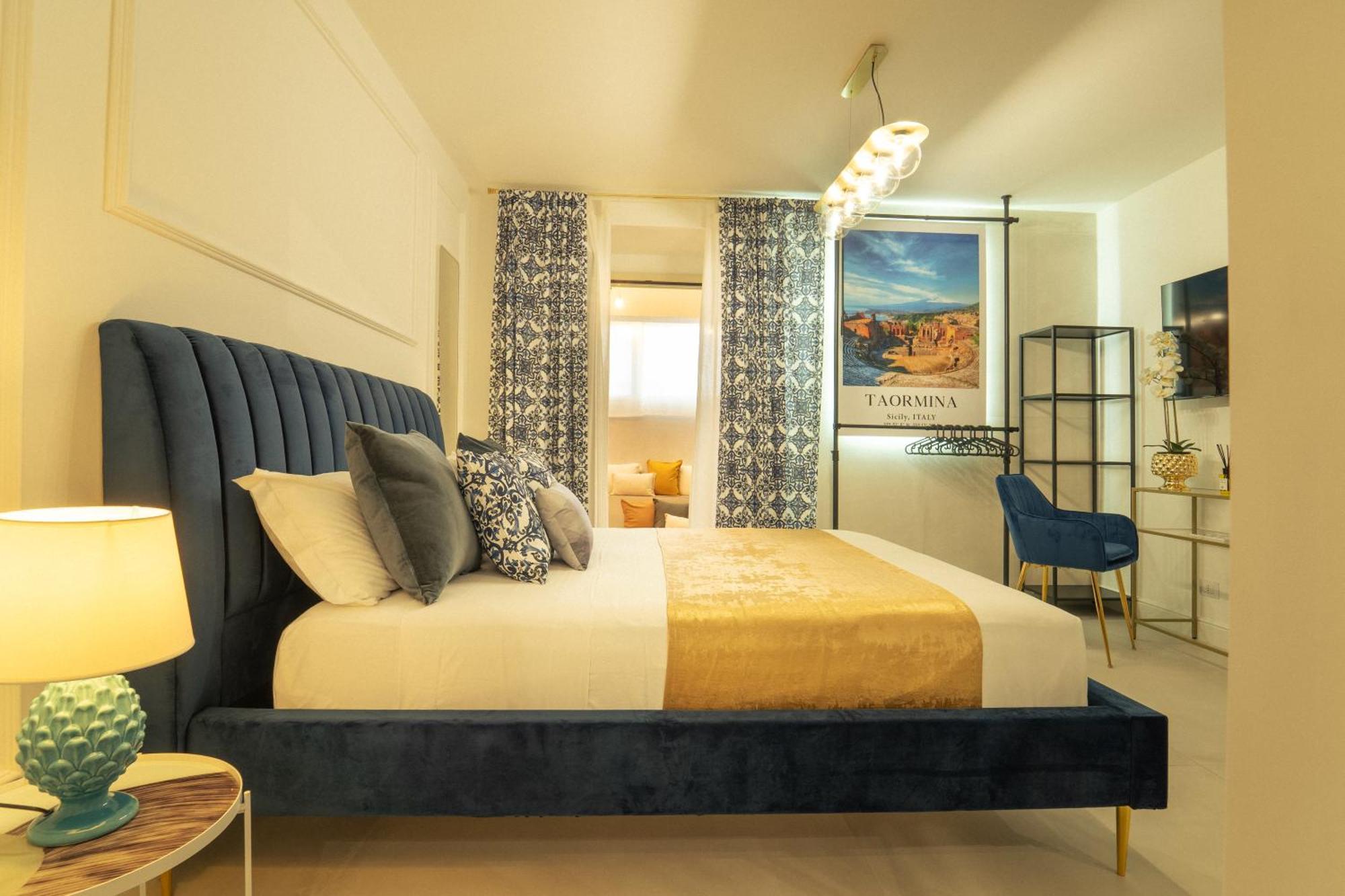 Johnny'S Suites Taormina Beach Bay Zewnętrze zdjęcie