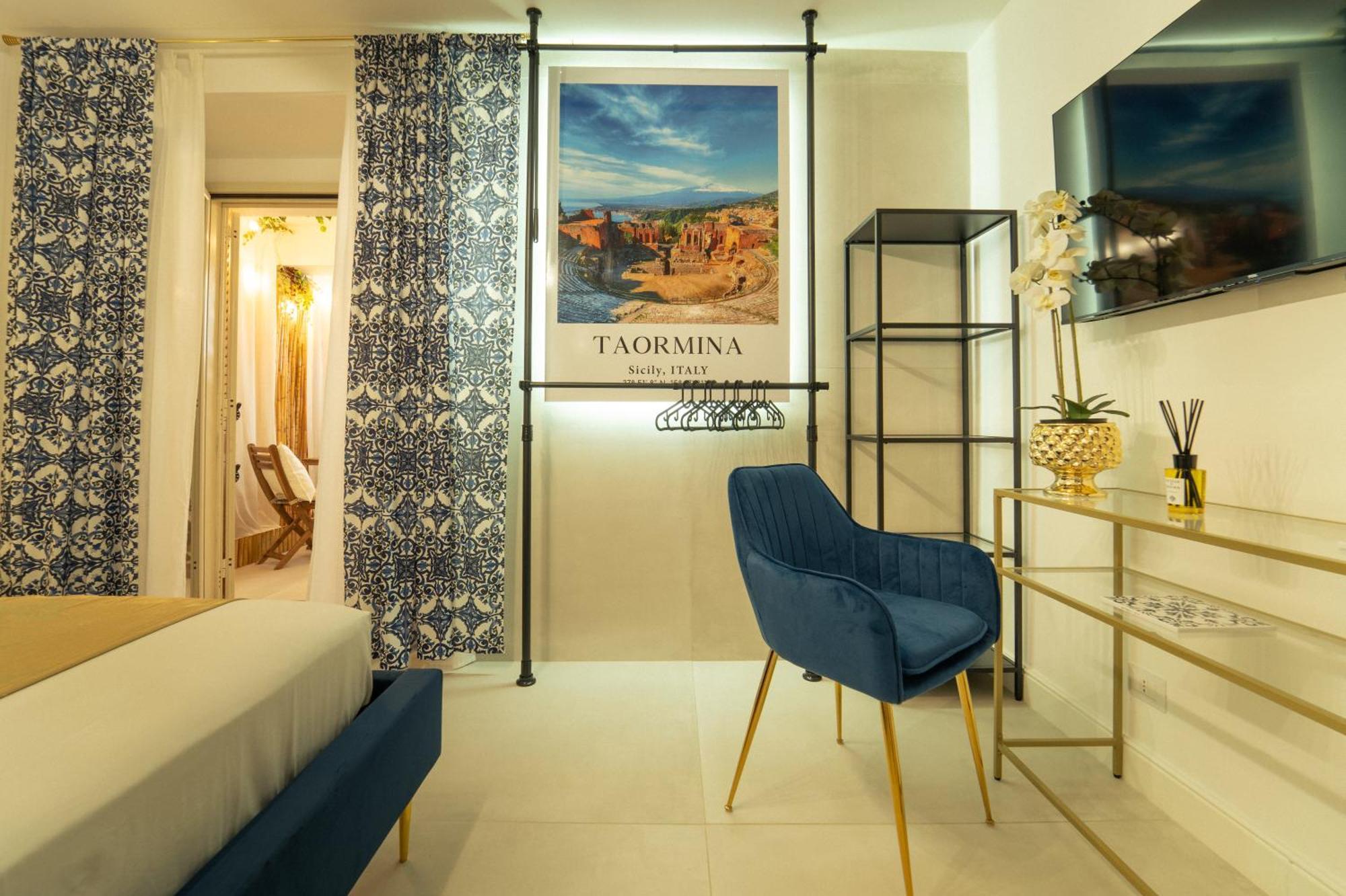 Johnny'S Suites Taormina Beach Bay Zewnętrze zdjęcie