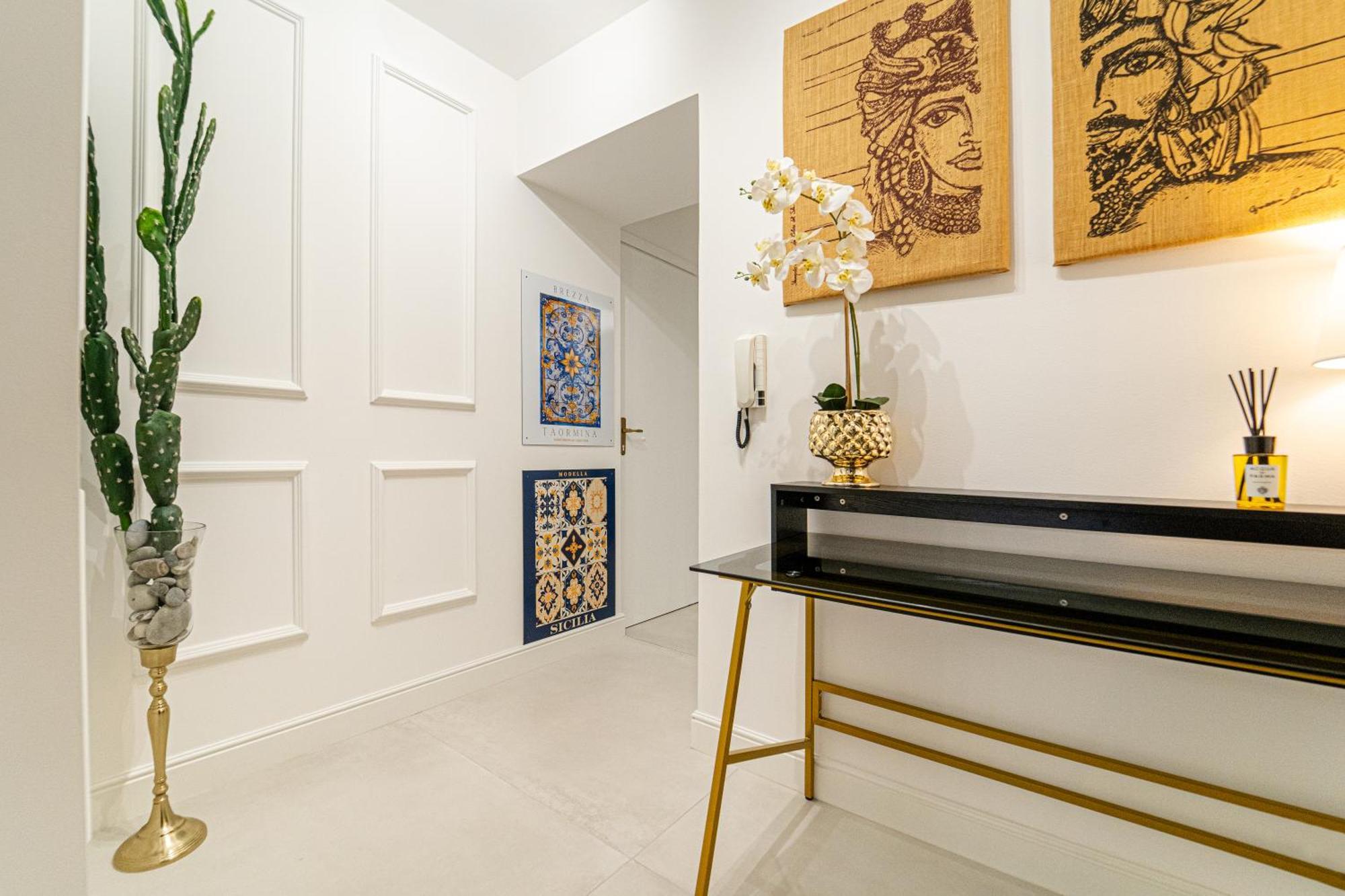 Johnny'S Suites Taormina Beach Bay Zewnętrze zdjęcie